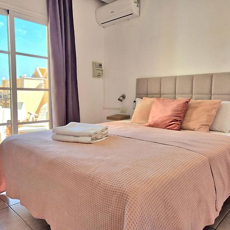 Light And Cosy Apartment In 100 Meters From The Beach Costa Adeje 外观 照片
